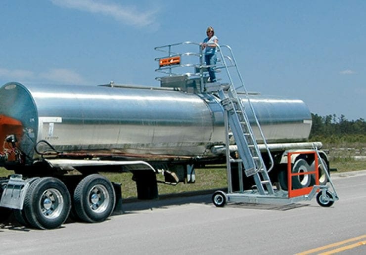 Truck Mobile Access Units At Northern Platforms